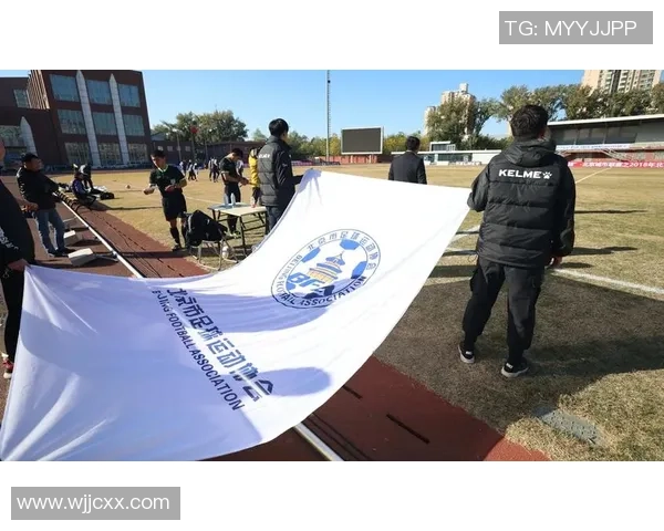 北京足球队在洲际杯中的实力展现与未来发展潜力分析 北京足球队在洲际杯中的实力展现与未来发展潜力分析