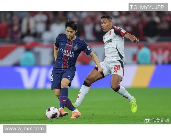 韩国足球明星齐聚一堂精彩纷呈的俱乐部综艺节目大揭秘